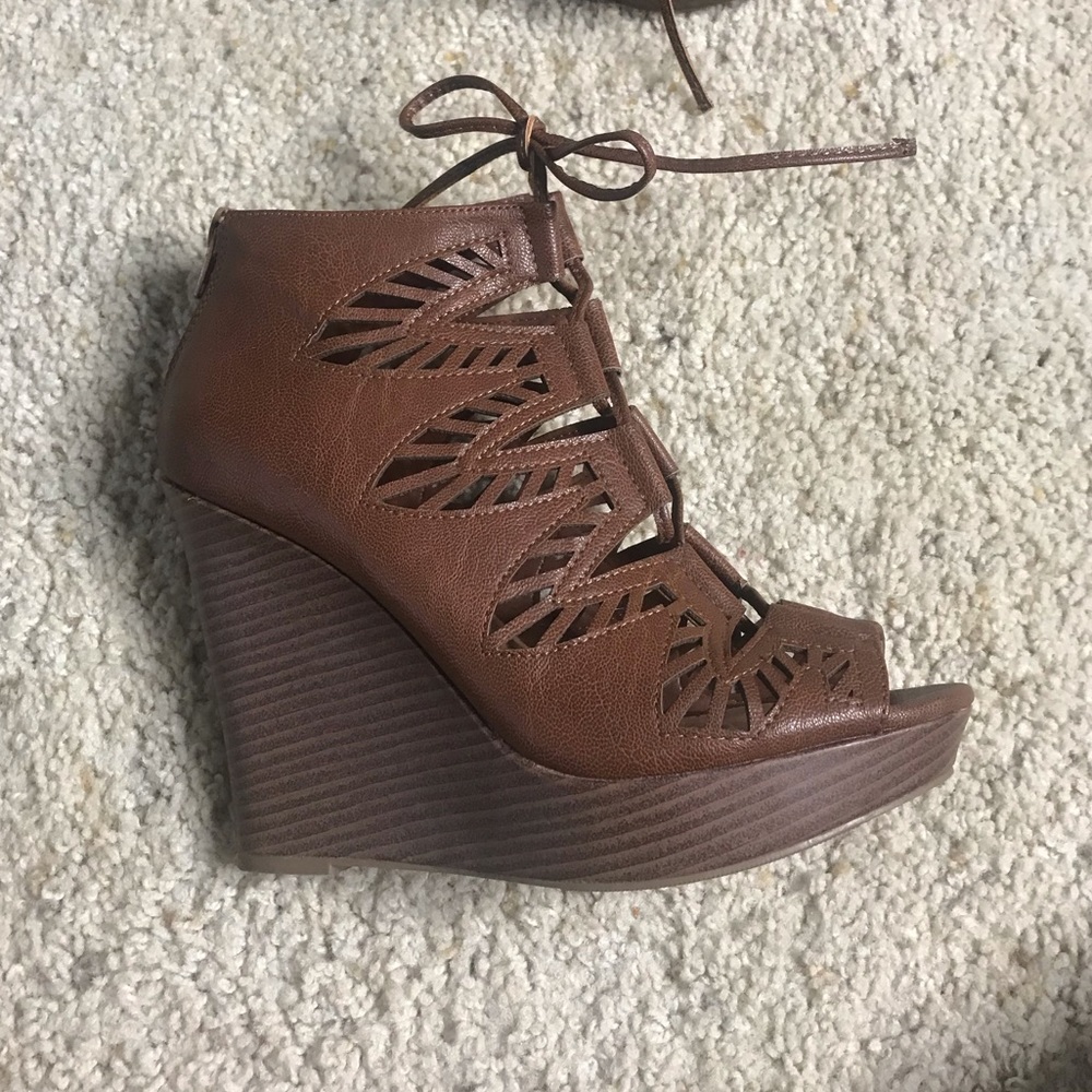 Cut out booties